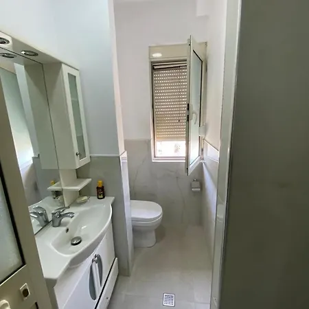 Apartment Holiday 4 Durres