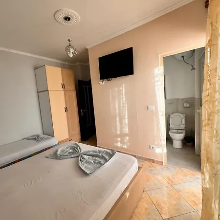 Apartment Holiday 4 *